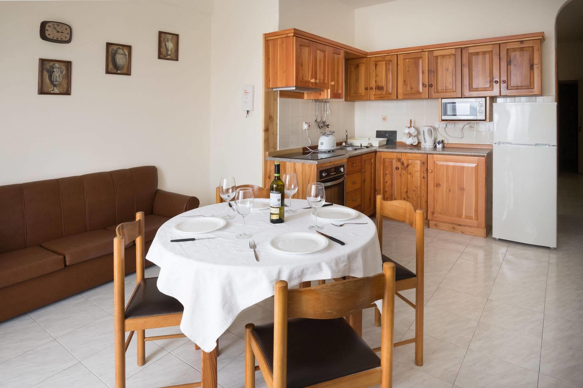 Horizon Apartments Gozo Marsalforn Eksteriør billede