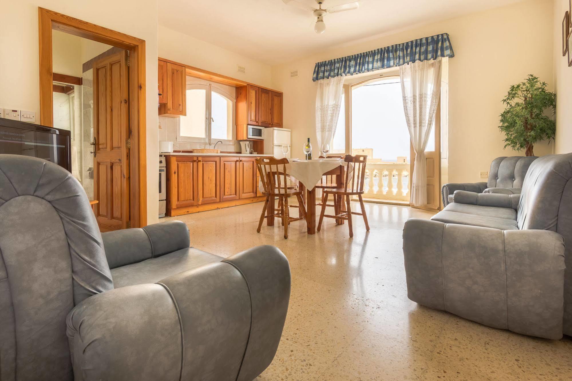 Horizon Apartments Gozo Marsalforn Eksteriør billede