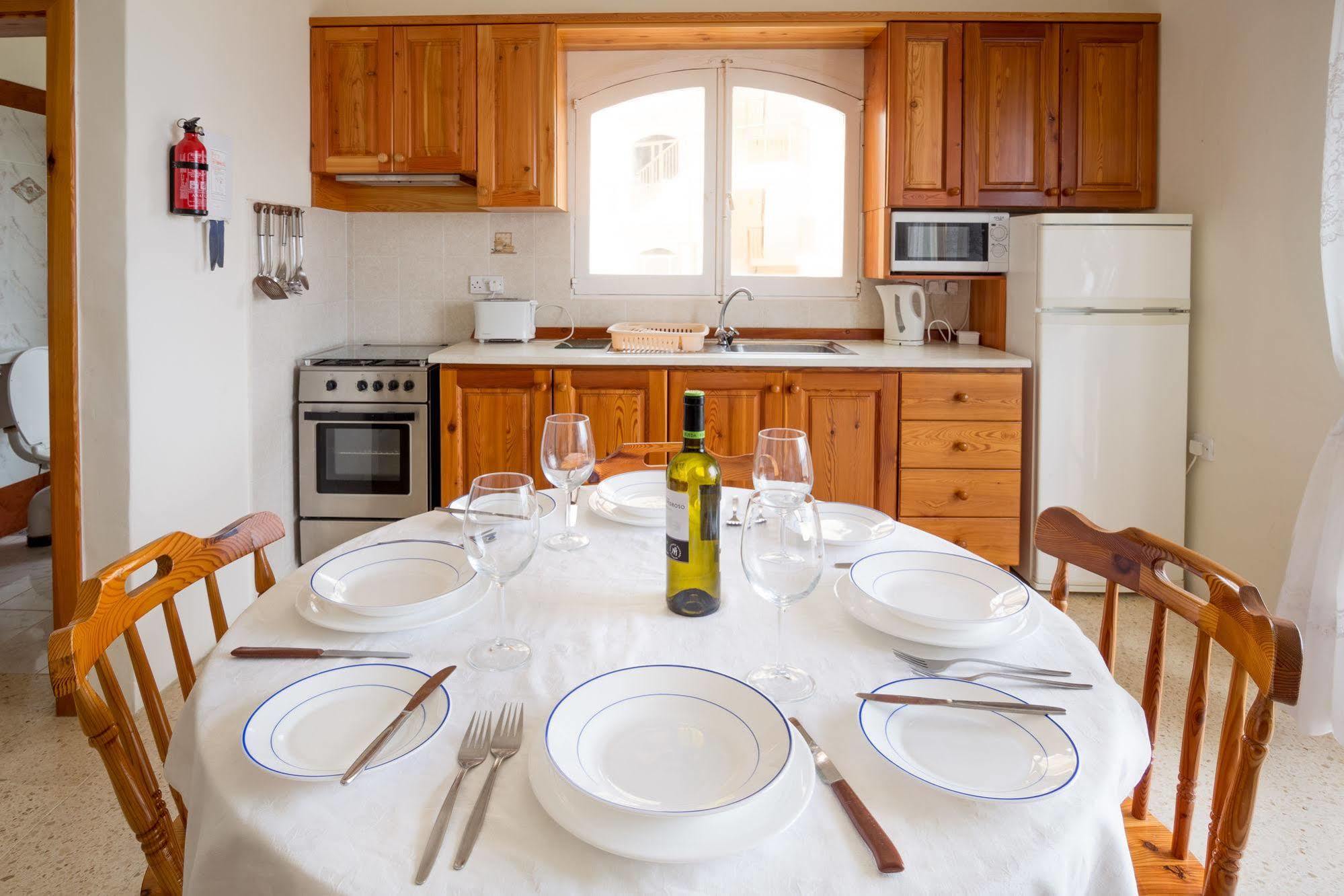 Horizon Apartments Gozo Marsalforn Eksteriør billede